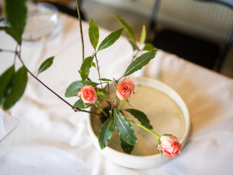 Ikebana flower arranging